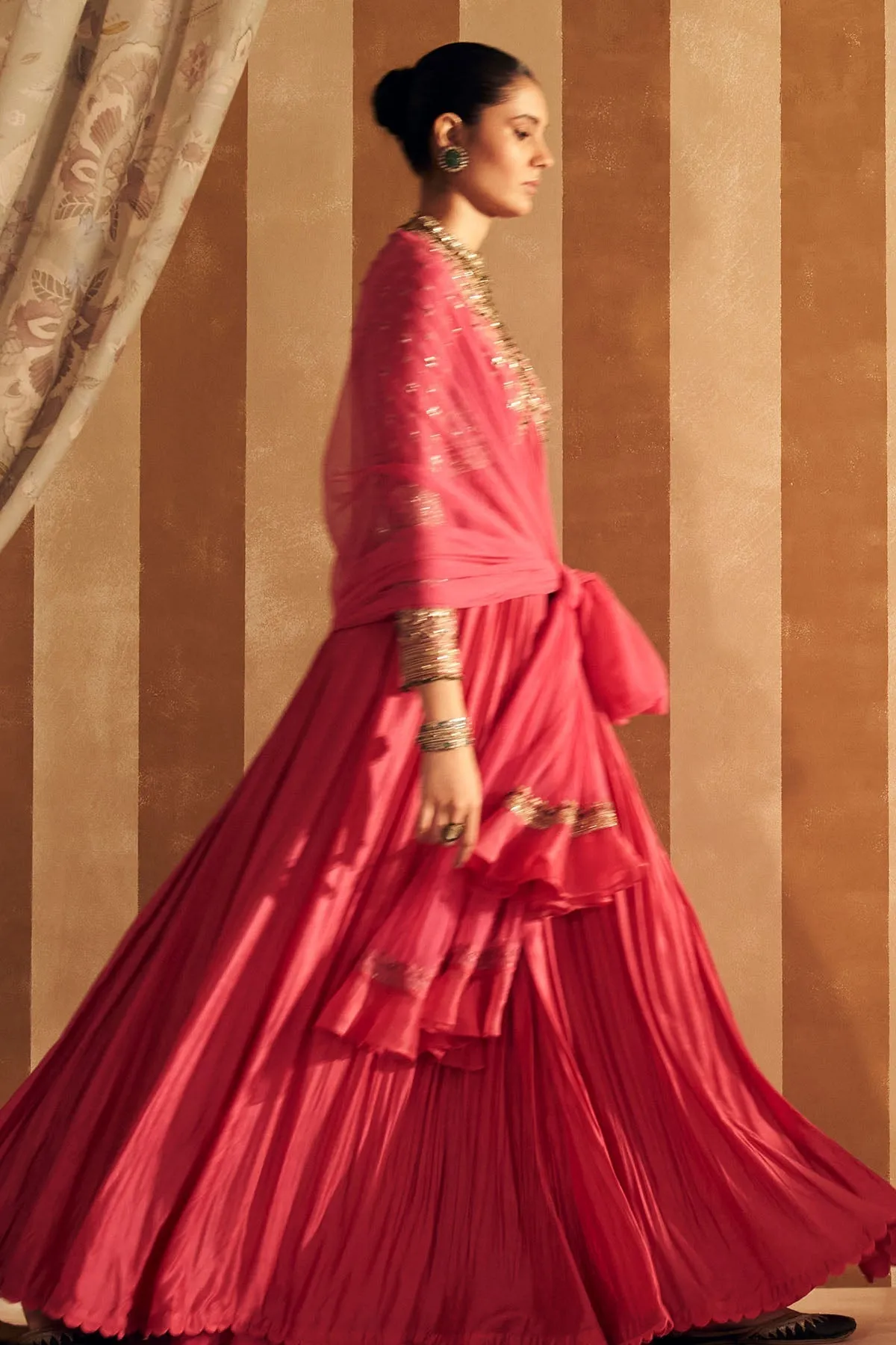 Aalam Anarkali set