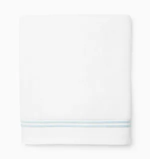 Aura Nuova Bath Collection
