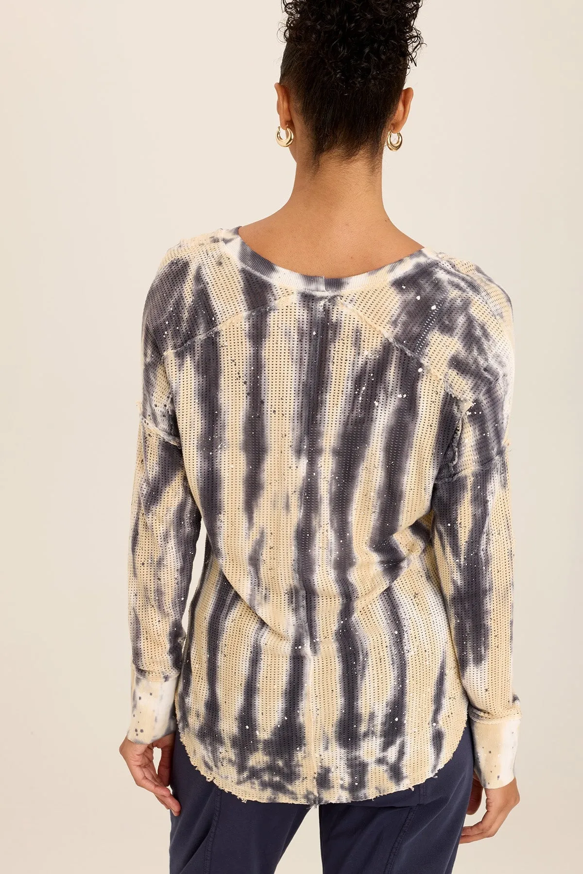 Bullock Mesh V-Neck Pullover