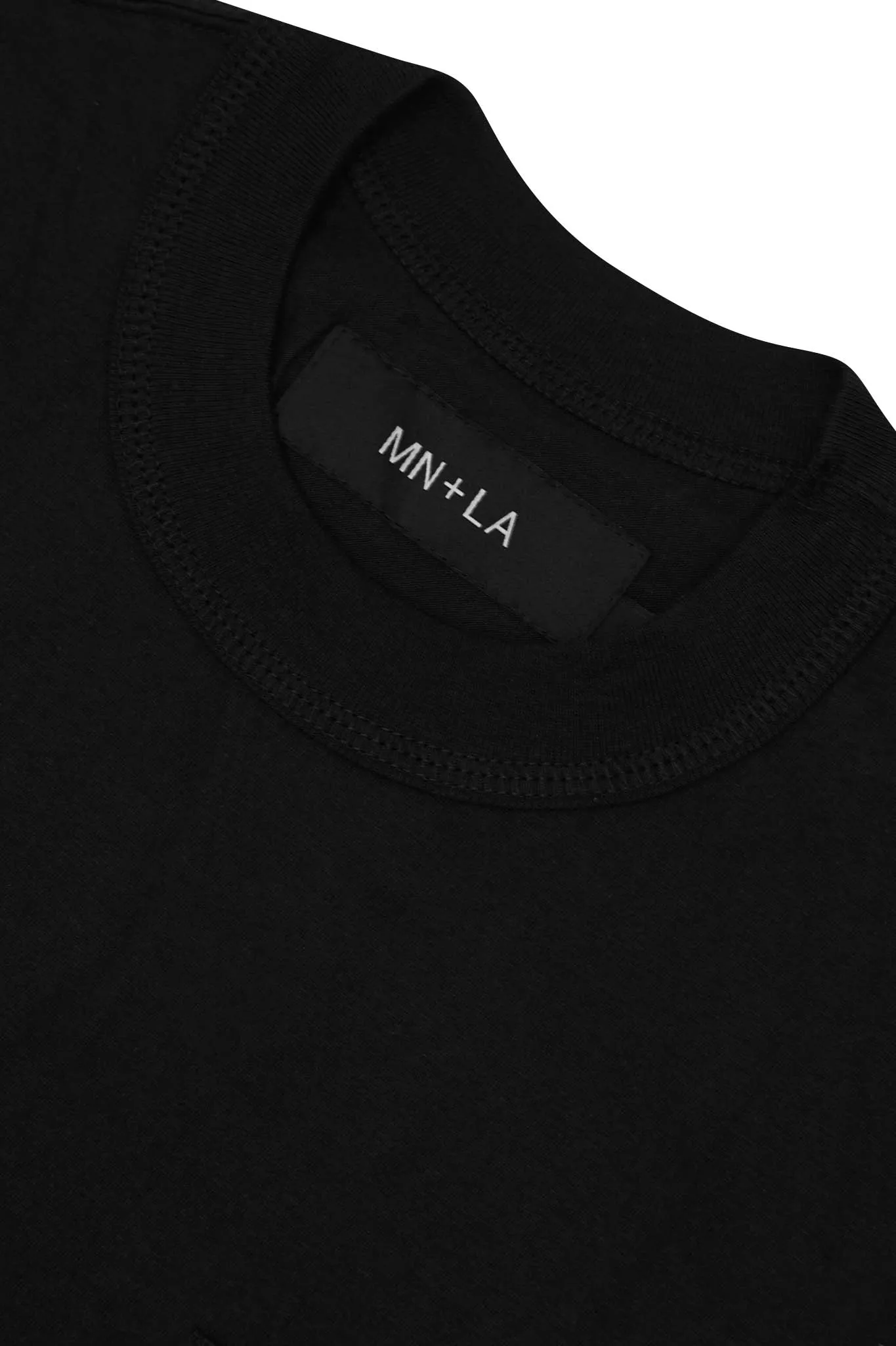 CLASSIC LITE POCKET TEE V3 IN CAVIAR