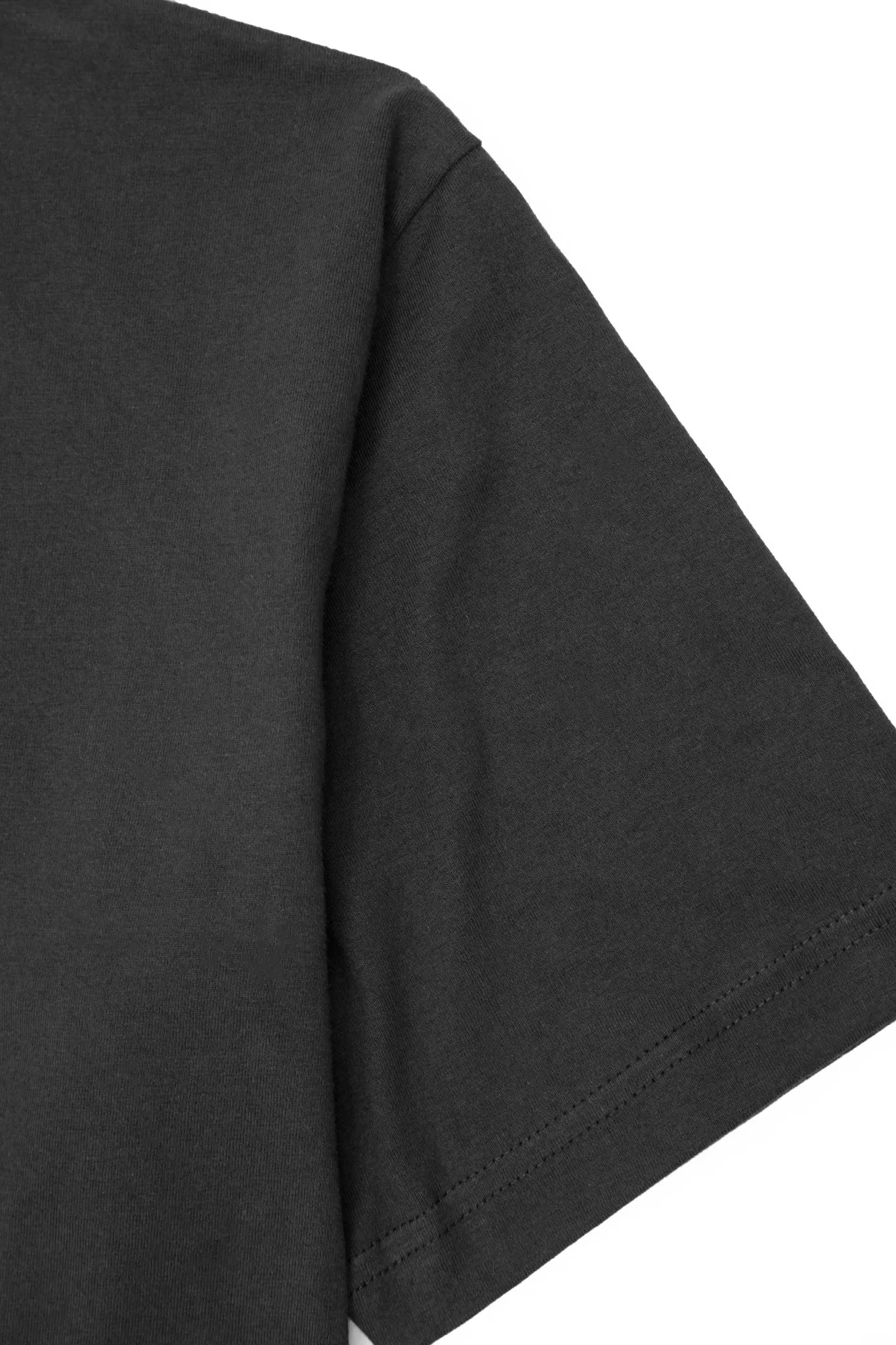 CLASSIC TEE V3 IN CHARCOAL GREY