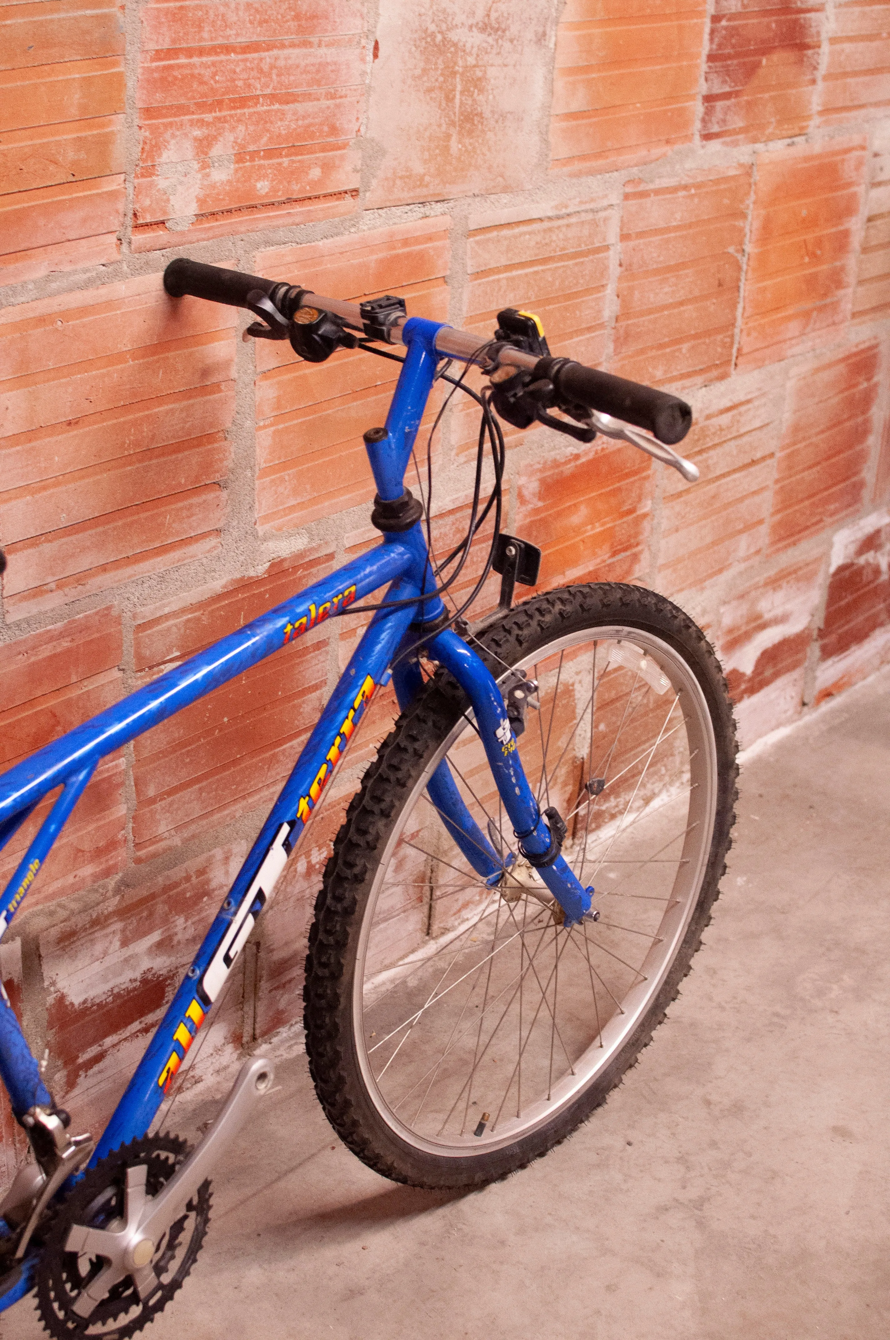 Customized GT All Terra Talera 90’s MTB, Blue, 41cm/XS