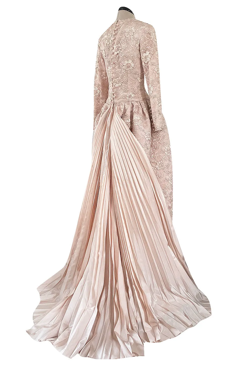 Fall 1994 Nina Ricci Haute Couture Metallic Cord Detailed Lace & Pink Silk Dress