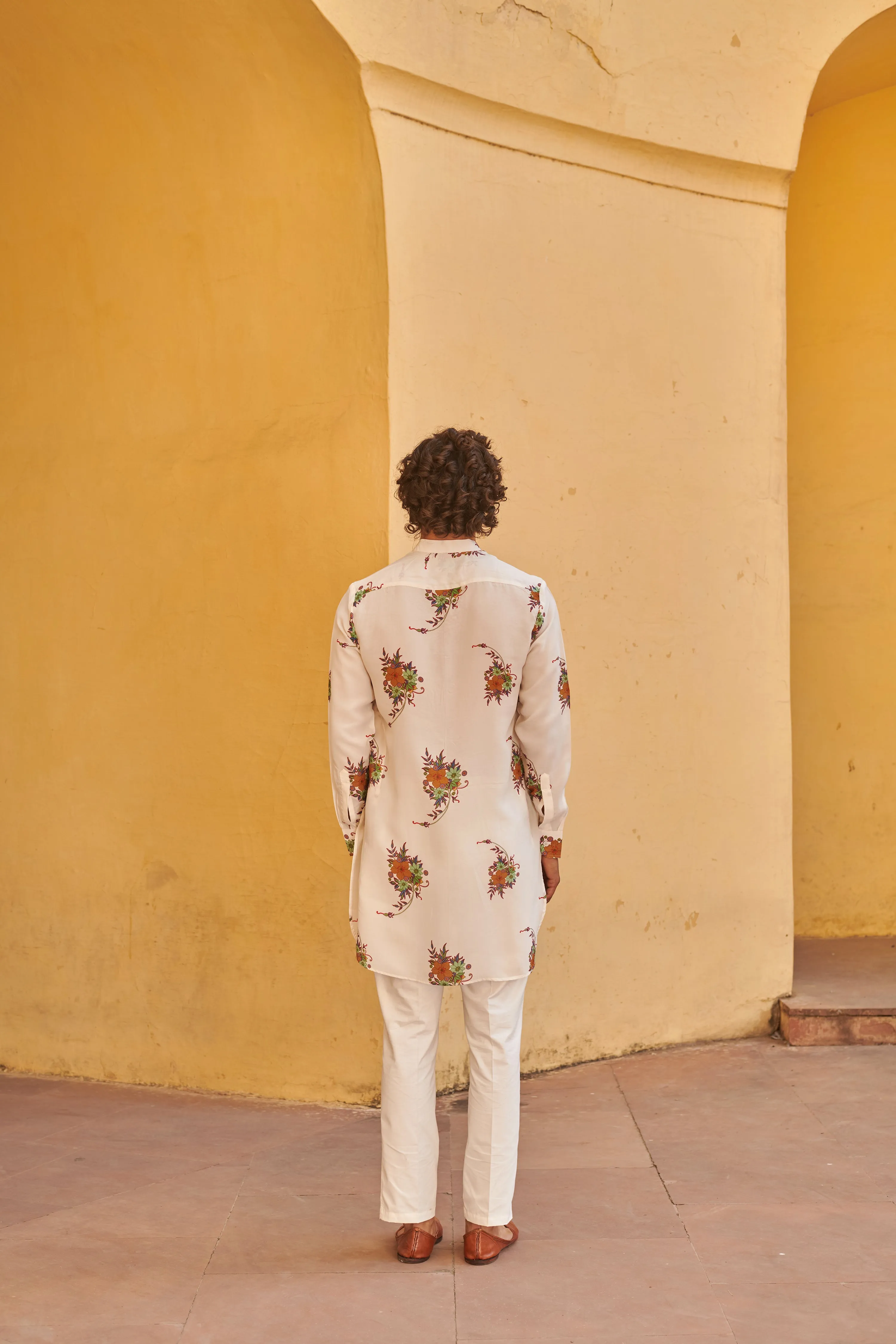 Fern Floral White Ganganagery Kurta