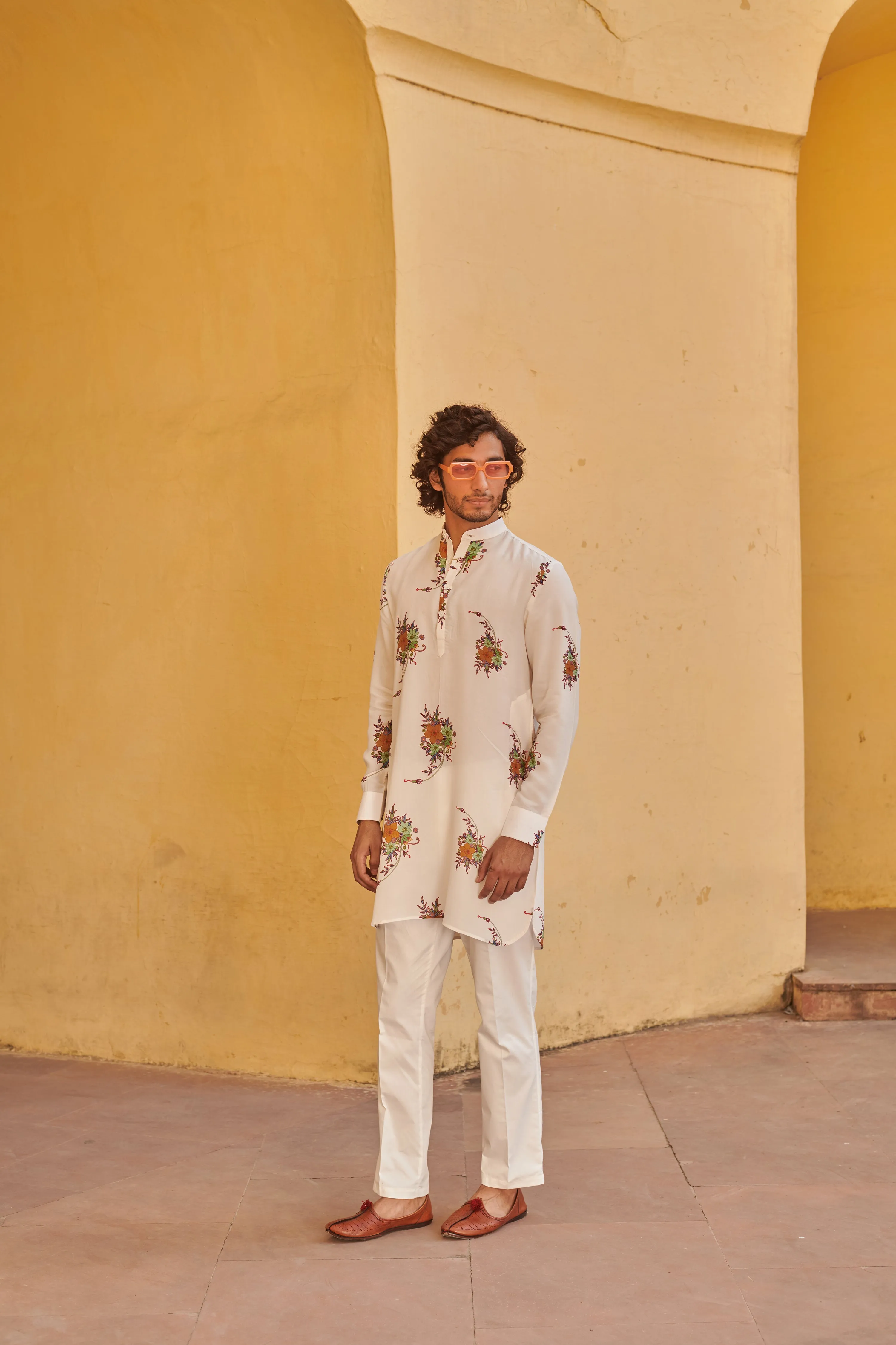Fern Floral White Ganganagery Kurta
