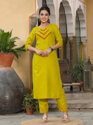 Green Solid Straight Rayon Blend Kurta With Palazzos