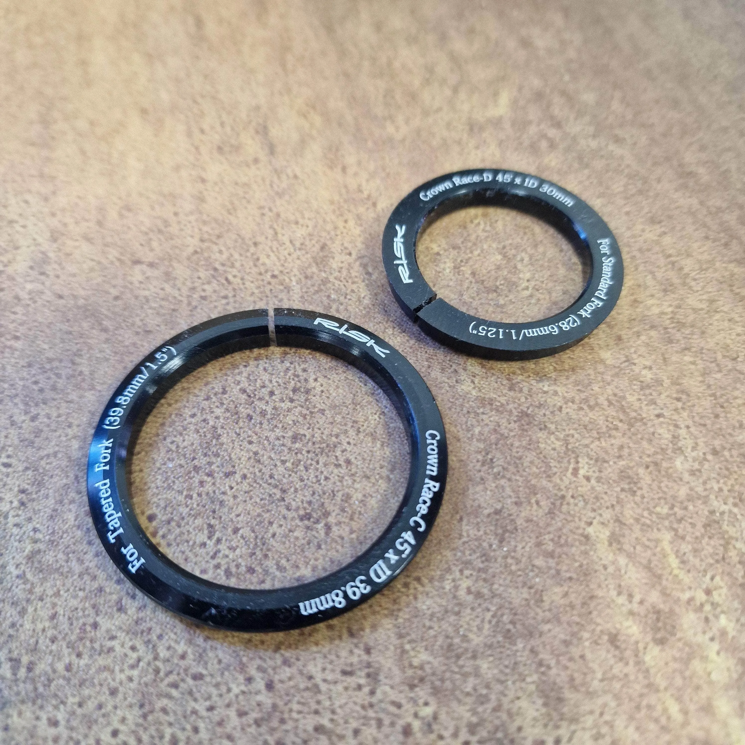 Headset Crown Race Tapered 1.5" to 1 1/8" Adaptor