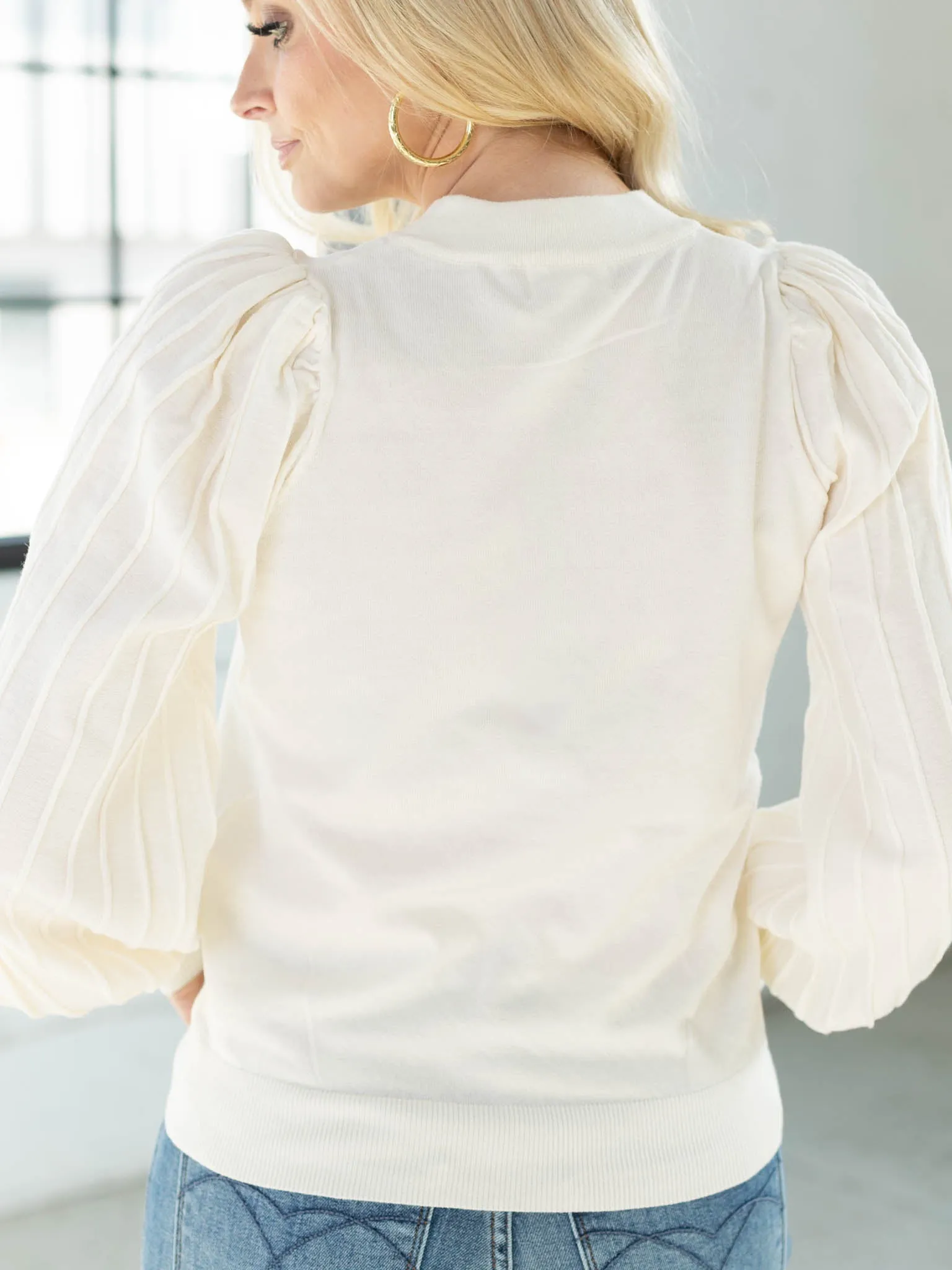 Iconic Pleat Detail Puff Sleeve Top