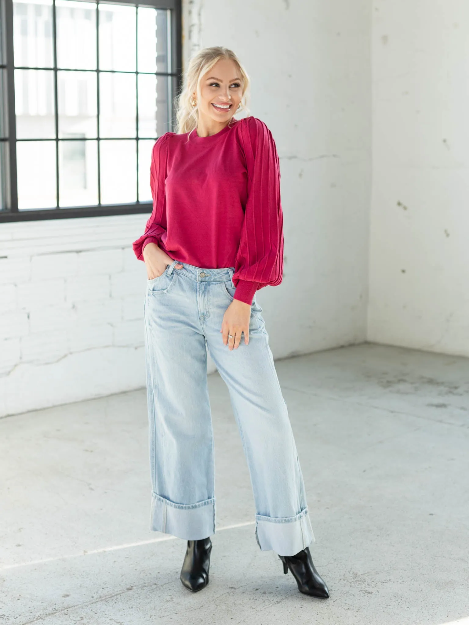 Iconic Pleat Detail Puff Sleeve Top