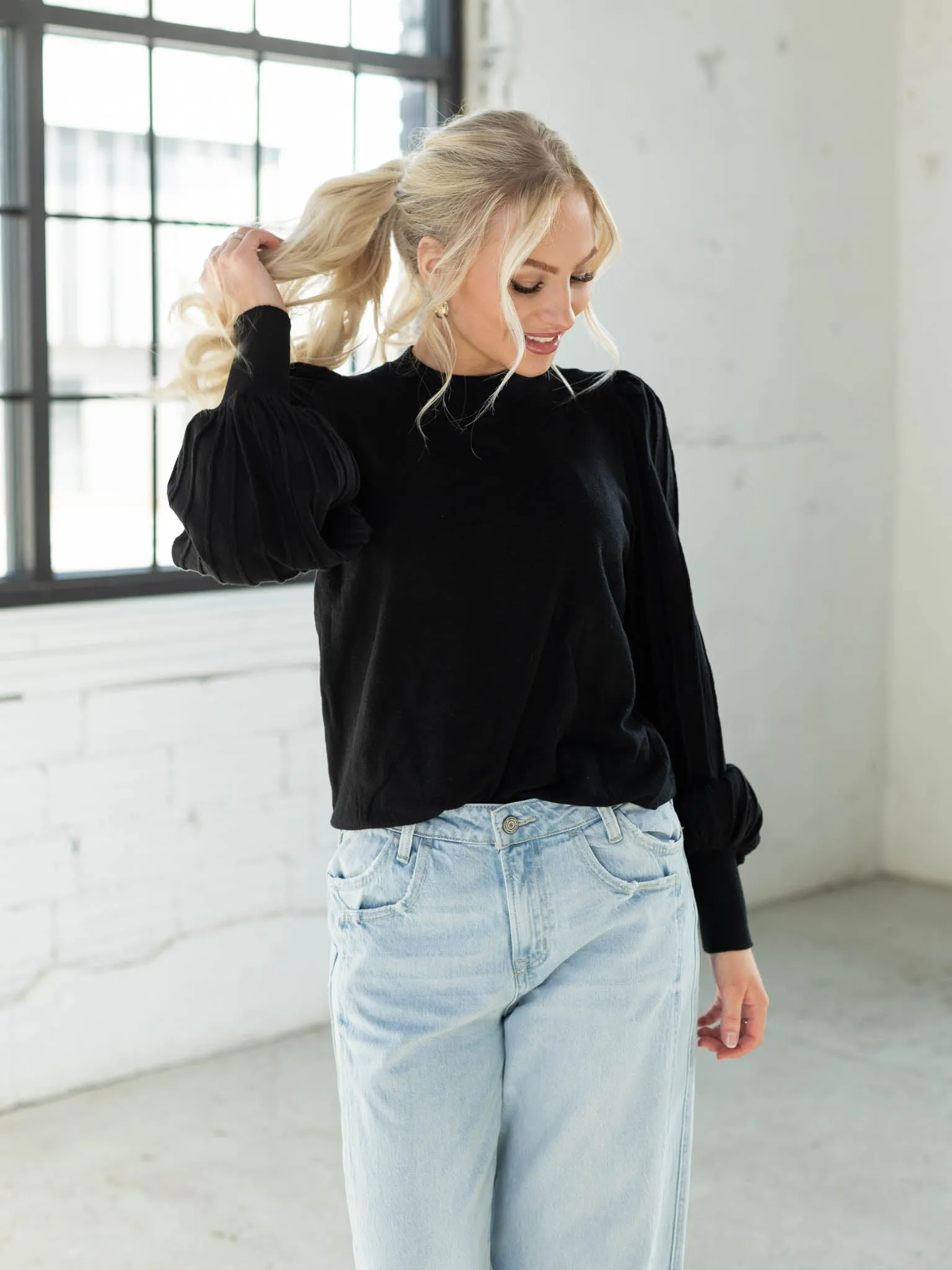 Iconic Pleat Detail Puff Sleeve Top
