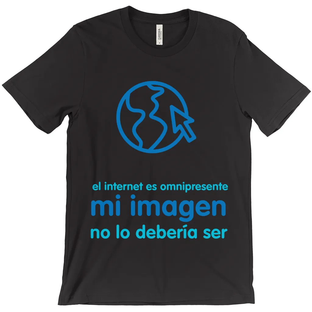 Internet is Ubiquitous Adult T-Shirts (Spanish)