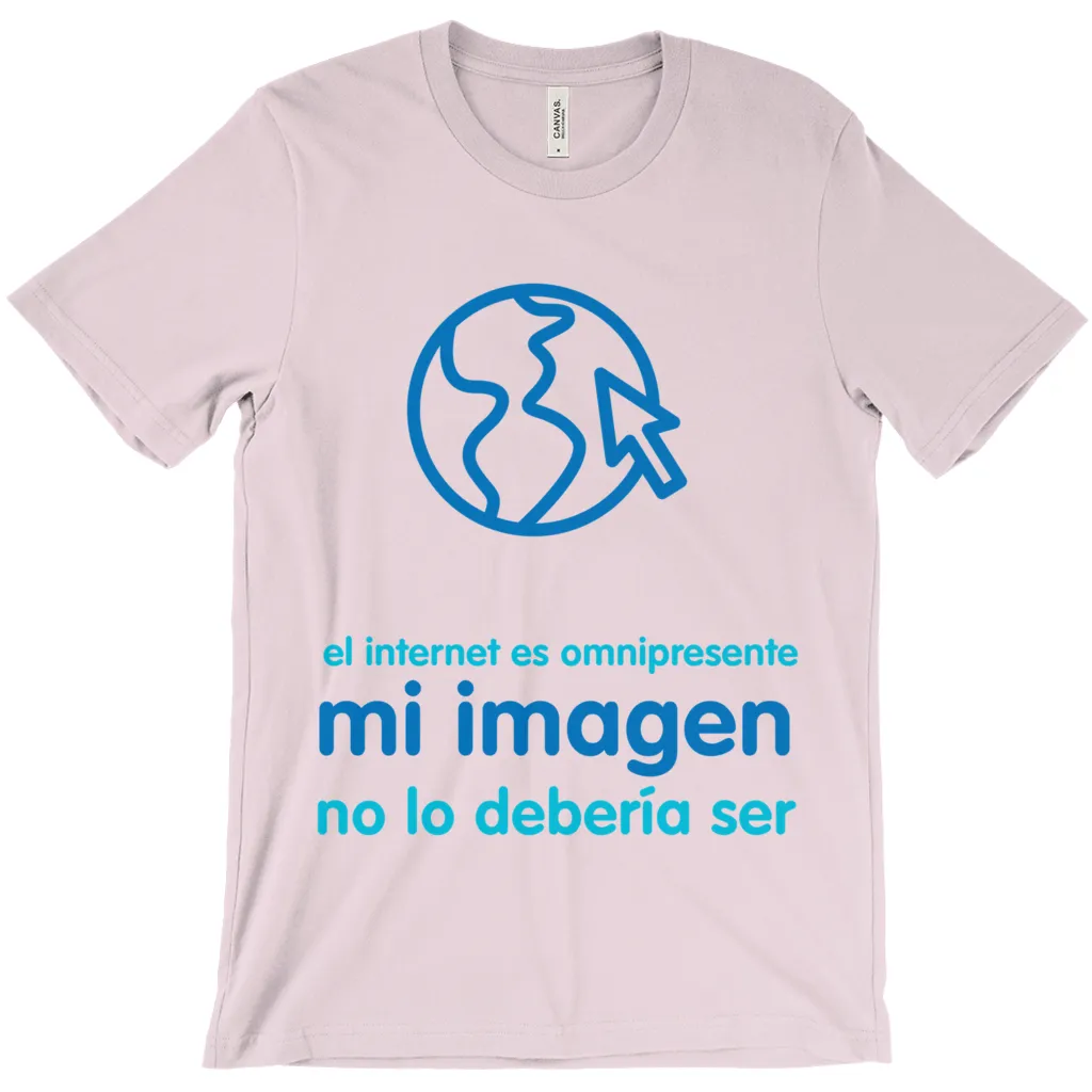 Internet is Ubiquitous Adult T-Shirts (Spanish)