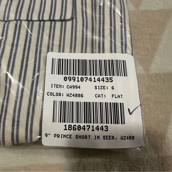 J crew Pleated 9&quot; trouser short in seersucker