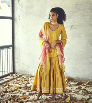 Khara Kapas SoHo gota floral embroidery Halda Sharara set of three KW63Festive
