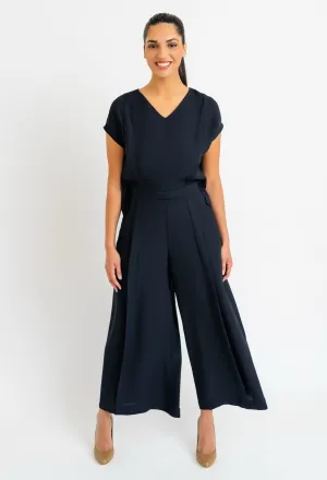 LAURA JUMPSUIT (BATHROOM-FRIENDLY)