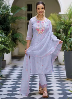 Light Purple Multi Floral Embroidery Traditional Salwar Kameez