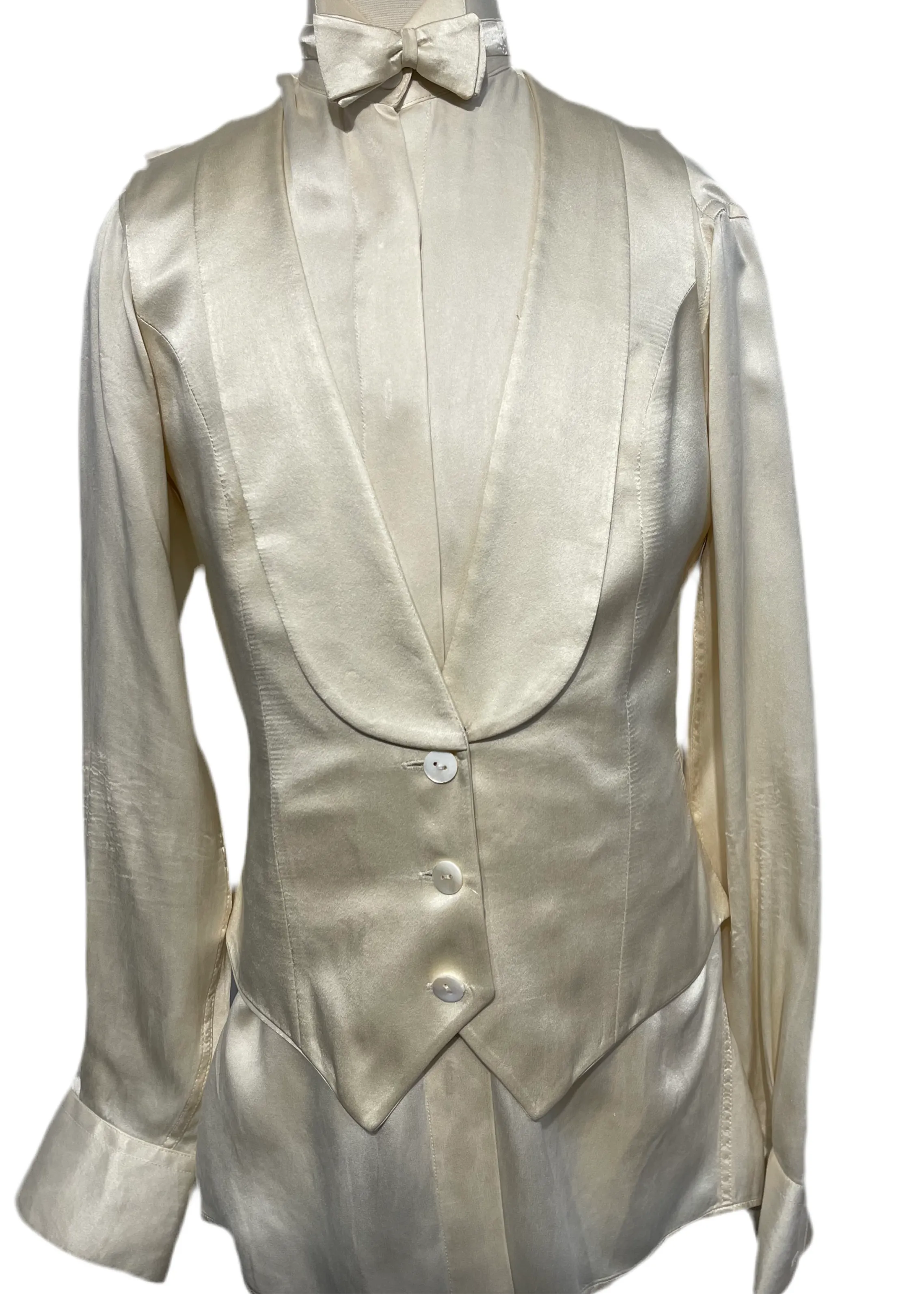 Marsha de Arriaga, Ladies Formal Set