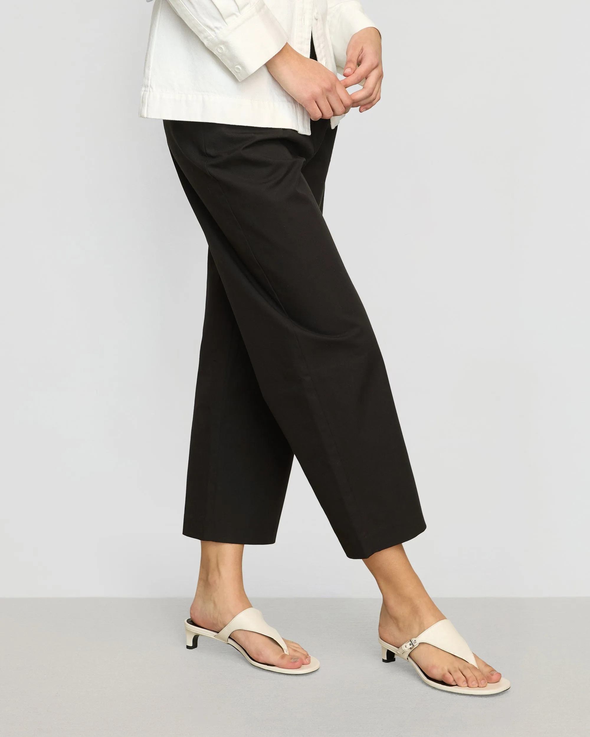 Meira Tailored Cropped Pant
