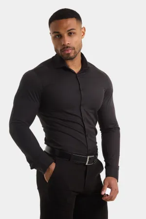 Muscle Fit Cutaway Collar Shirt in Black