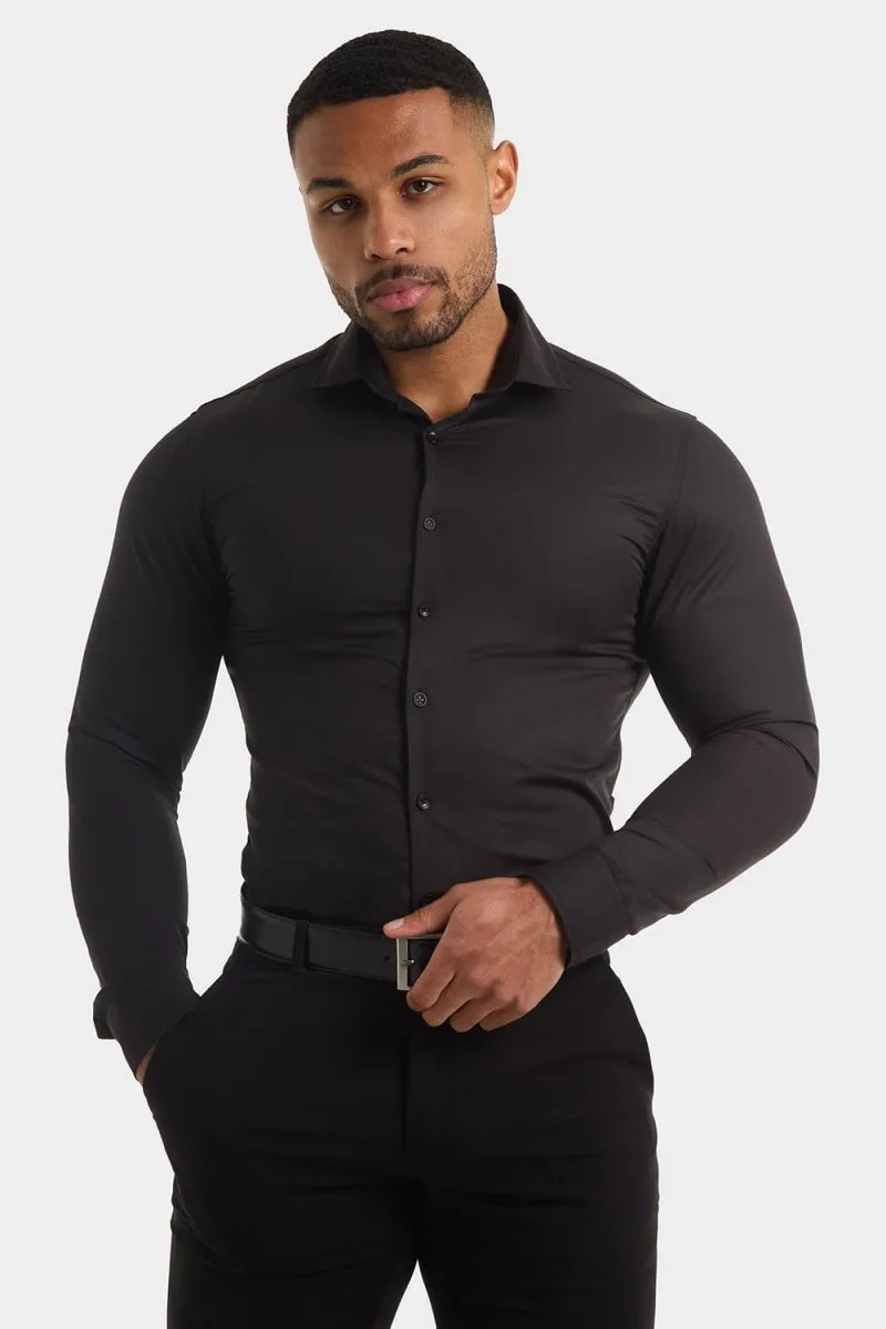 Muscle Fit Cutaway Collar Shirt in Black