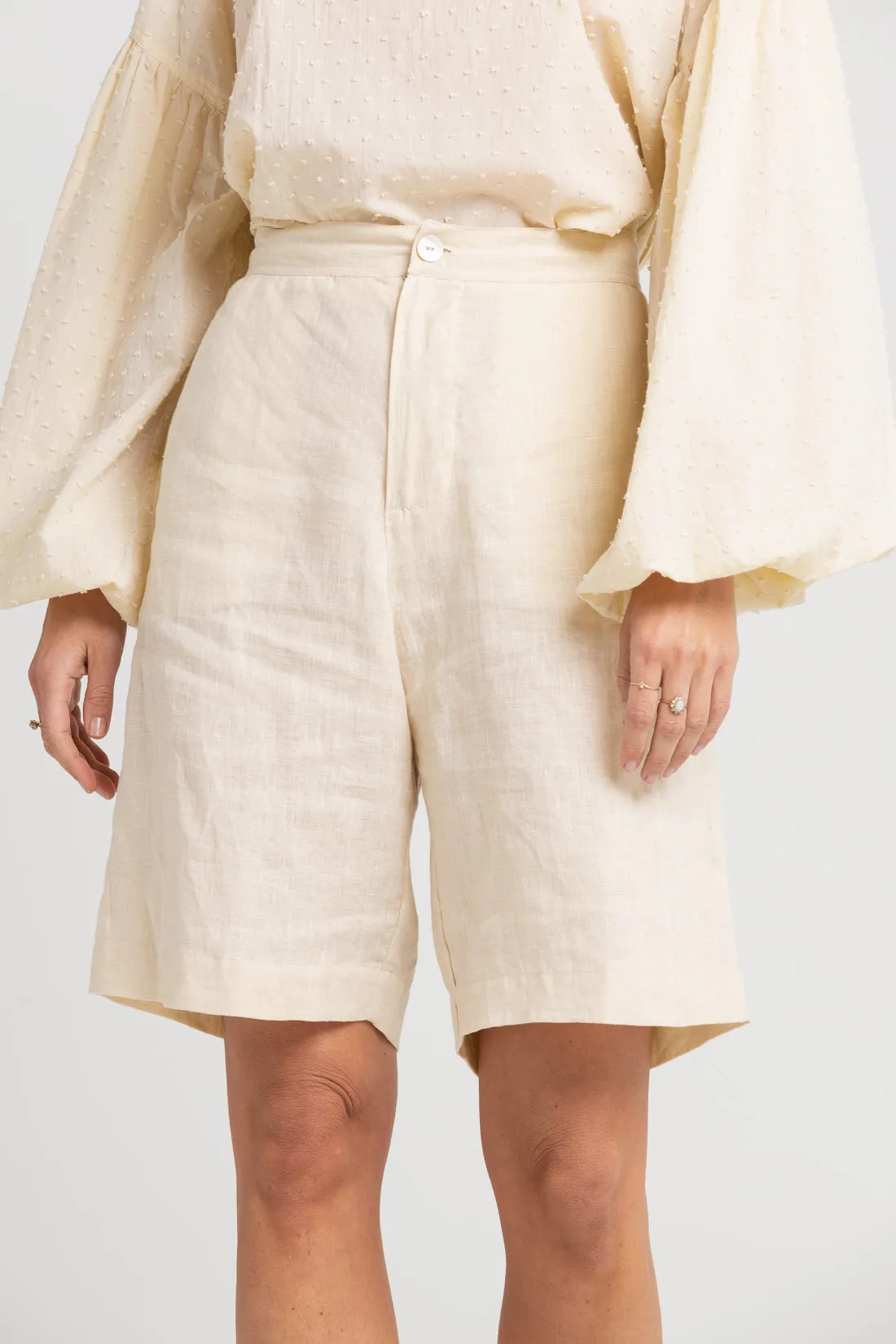 Parker Tailored Linen Short Shell