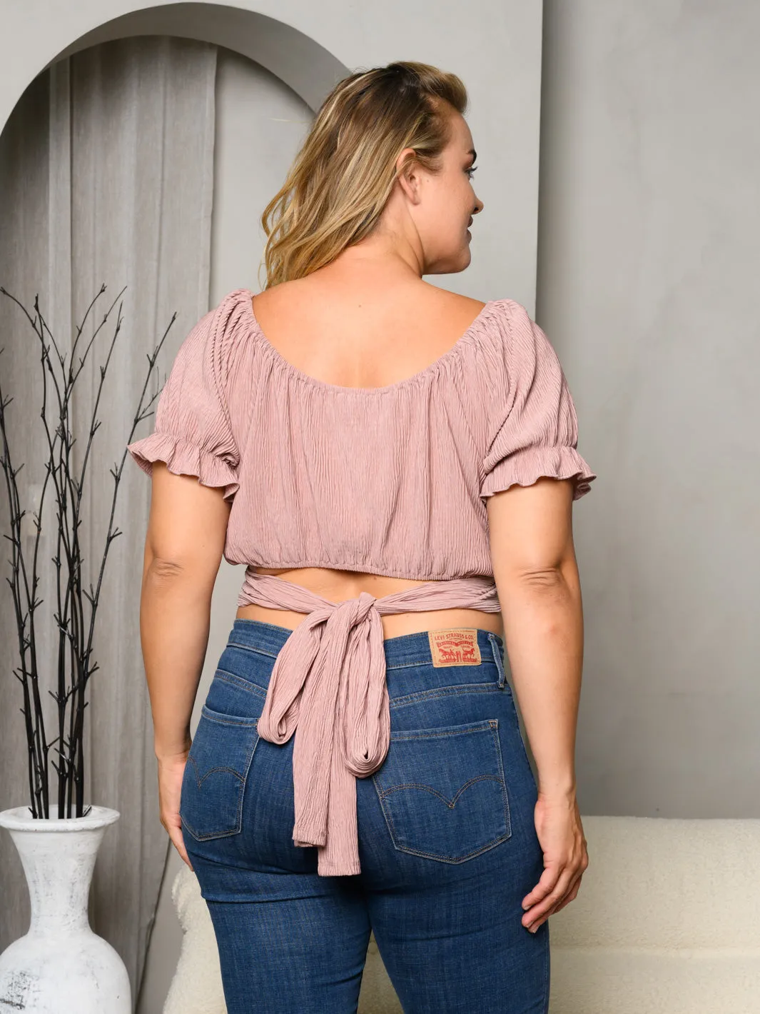 PLUS SIZE SHORT PUFF SLEEVE BACK TIE CROP TOP