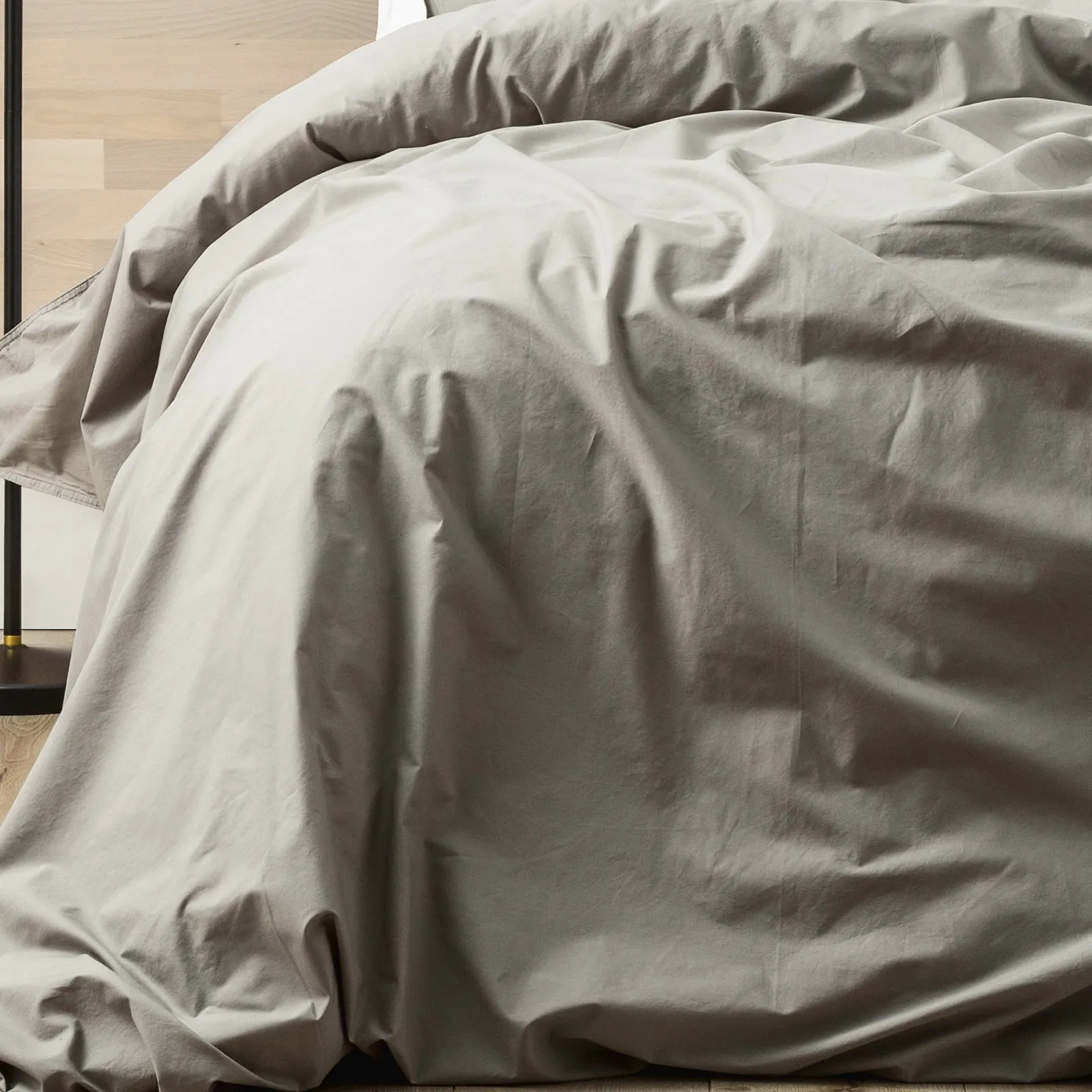 Renee Taylor Lorimer 300TC Stone washed Quilt Cover Set - Moon Mist