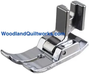 Straight Stitch Foot (Wide) 1/4" - Low Shank Machines