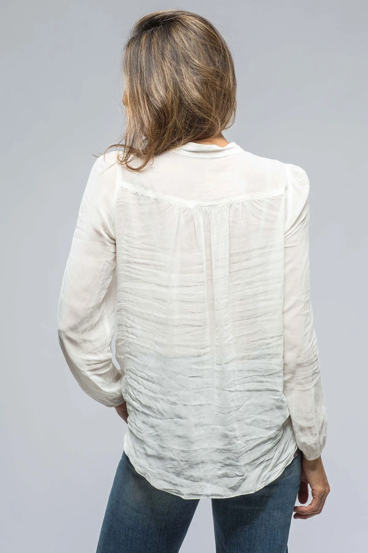 Tessa Wavy Ruffle V-Neck Blouse In White