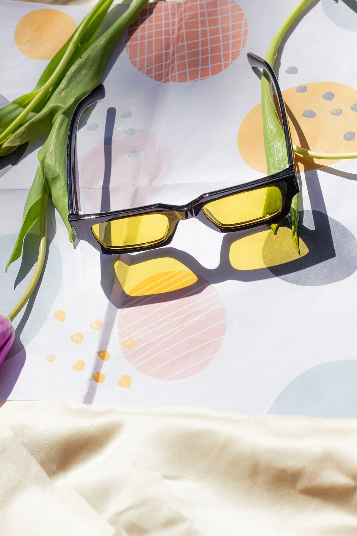 Thick Frame Mini Rectangle Sunglasses