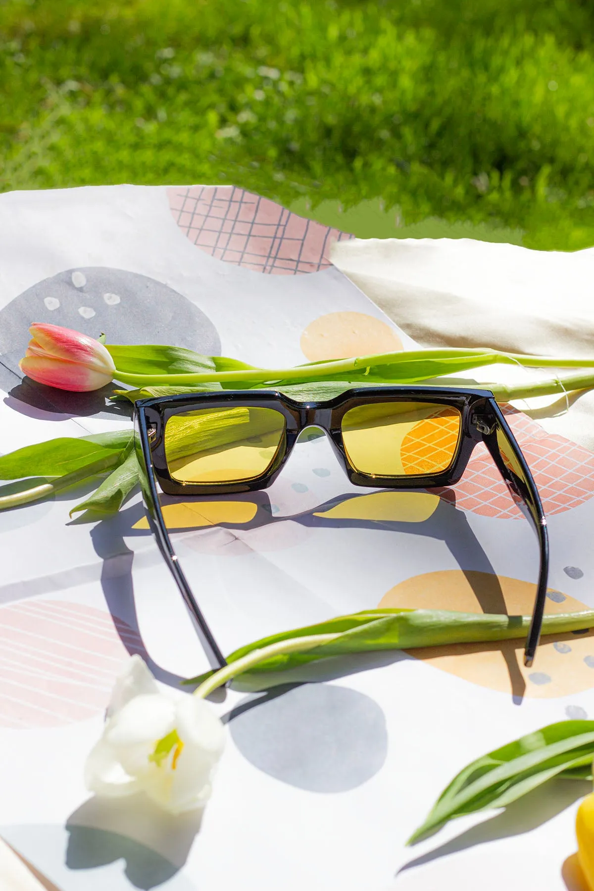 Thick Frame Mini Rectangle Sunglasses