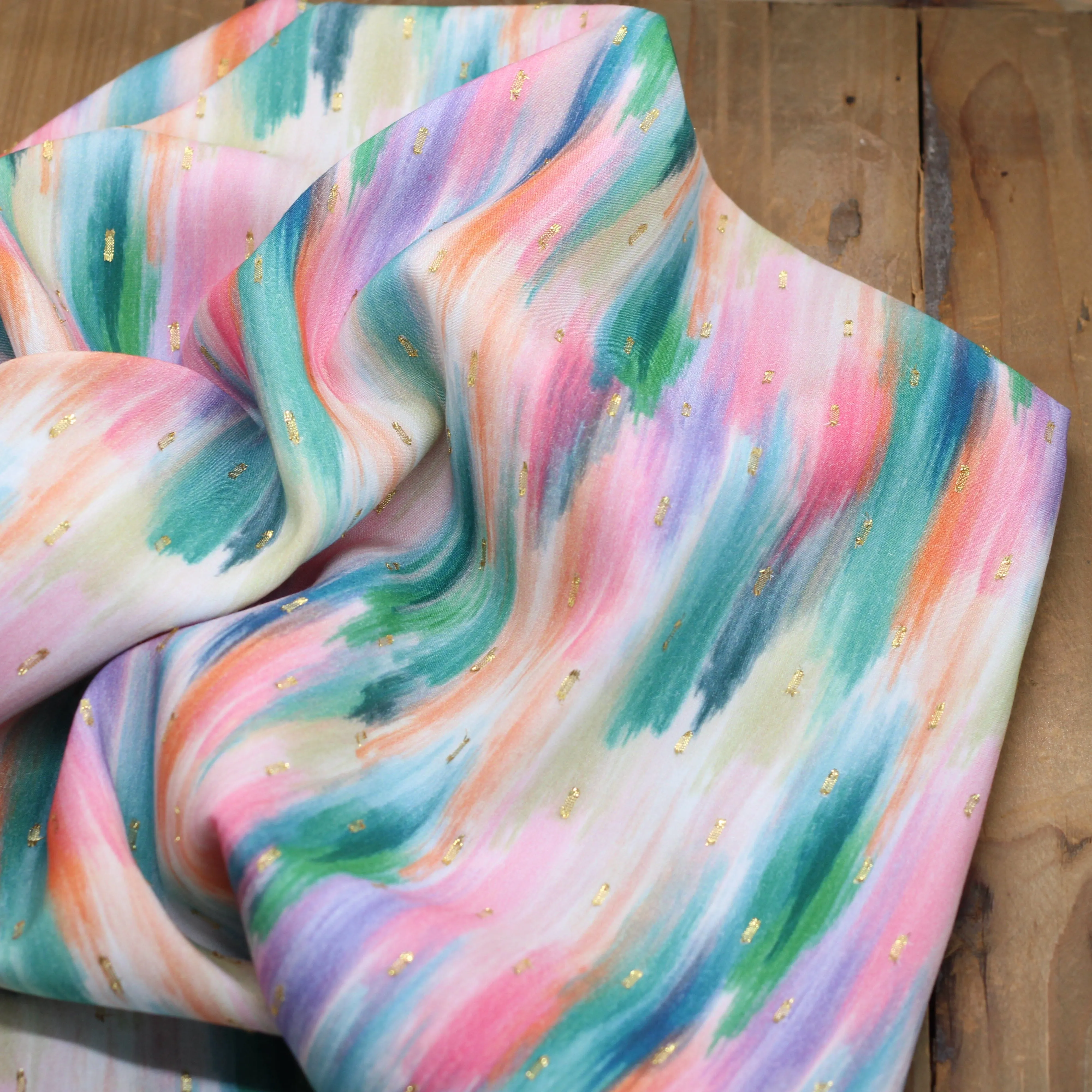 Tissu Viscose ZELIE Plumetis dorés - Vert/Rose (vendu x10cm)