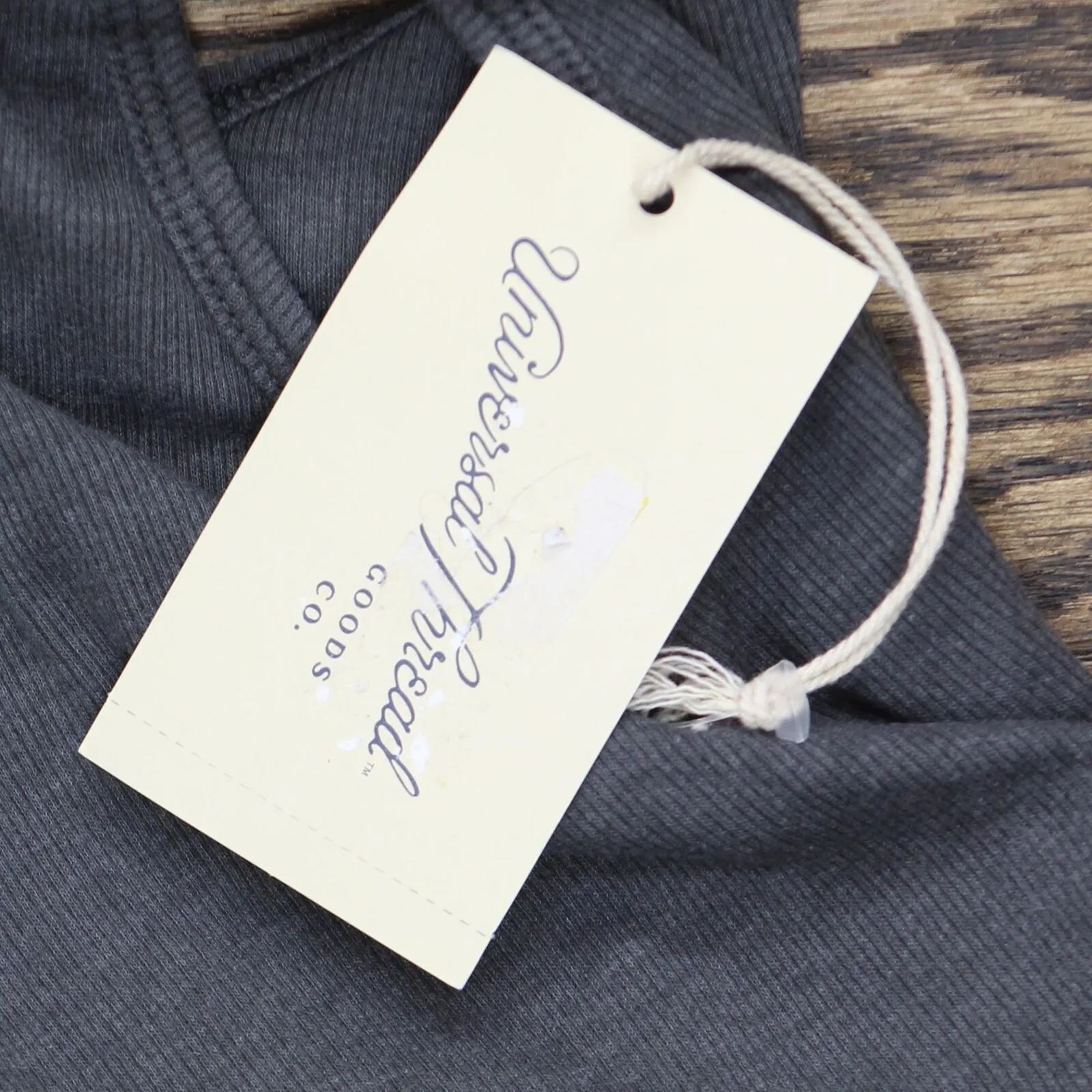 Universal Thread Women's Slim Fit Camisole Cami
