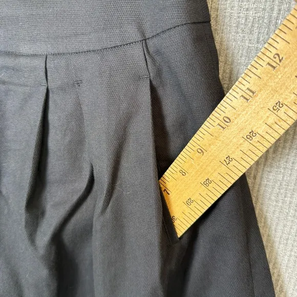 Vince Black Pleated A-Line Skirt Pockets Career Sz 8 M 90 Y2K Grunge Punk Goth