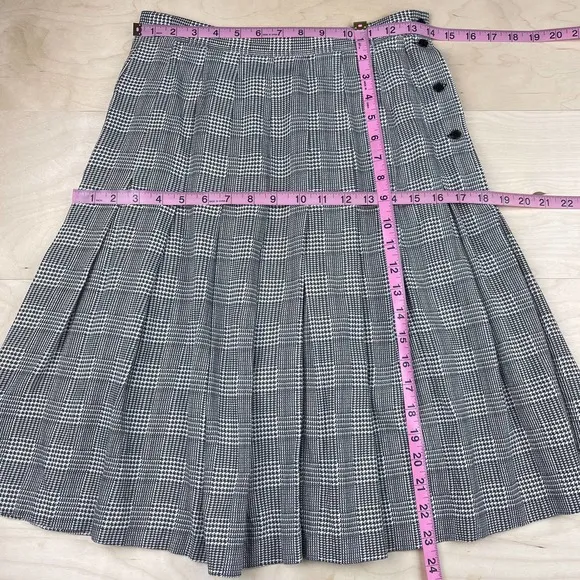 Vintage 1980s Glen Check High Waisted Pleated Mini Skirt