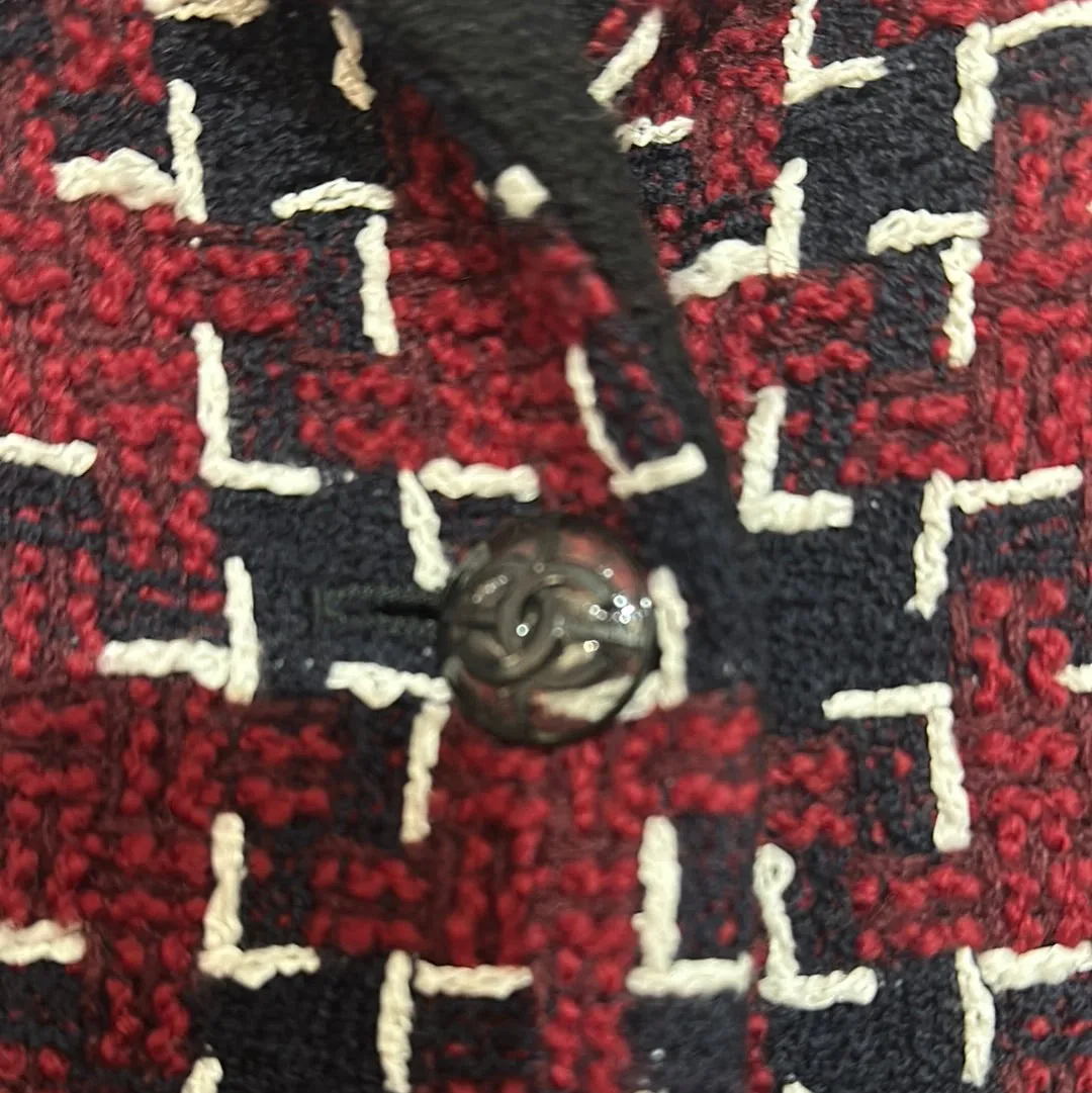 Vintage: CHANEL Red Black and White Blazer with Silver Inside Chain