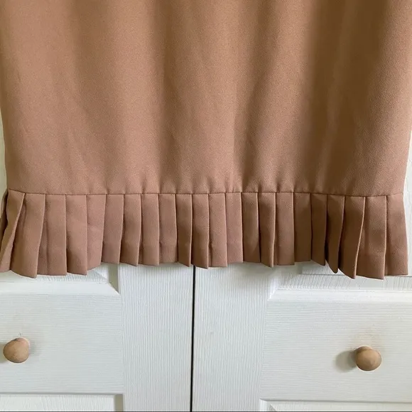 Vintage Stretch Waist Midi Camel Pleated Hem Skirt