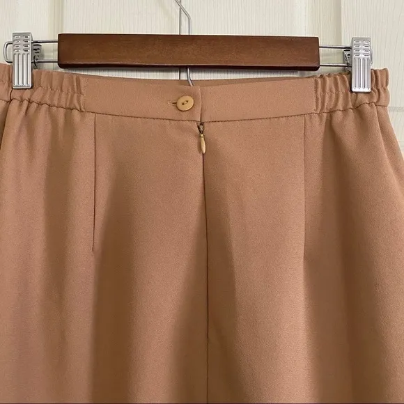 Vintage Stretch Waist Midi Camel Pleated Hem Skirt