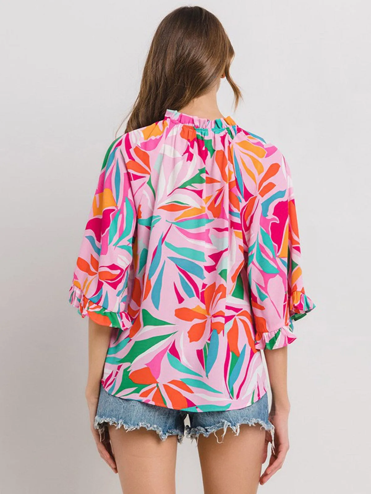 WOMEN'S 3/4 RUFFLE SLEEVE V-NECK MULTI PRINT BLOUSE