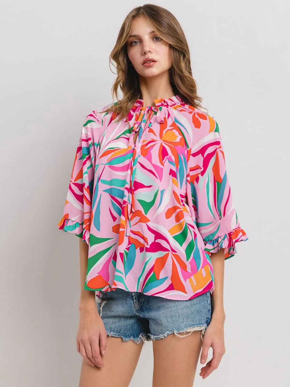 WOMEN'S 3/4 RUFFLE SLEEVE V-NECK MULTI PRINT BLOUSE