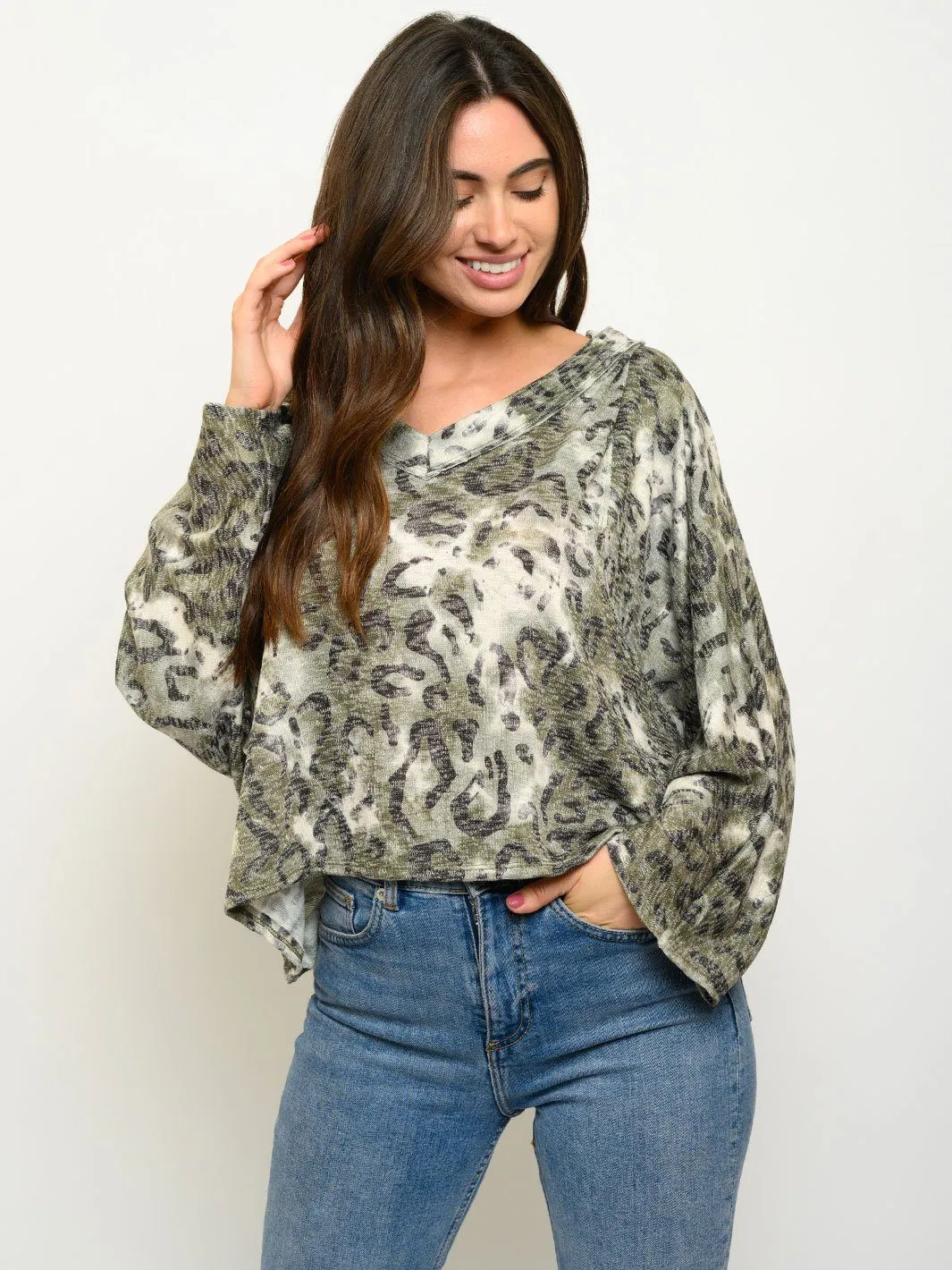 WOMEN'S LONG SLEEVE ANIMAL TIE DYE PRINT TOP