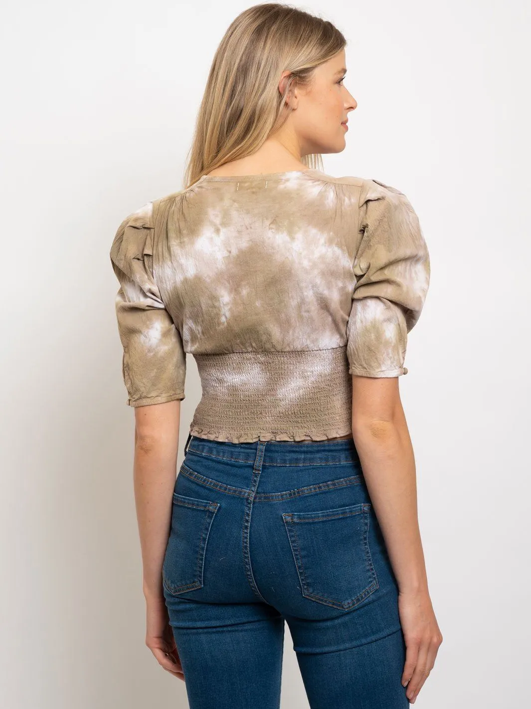 WOMEN'S PUFF SLEEVE BUTTON DETAIL TOP