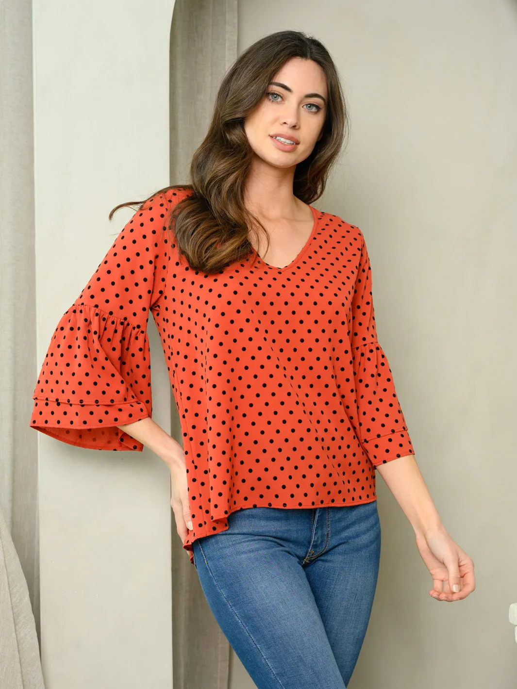 WOMEN'S RUFFLE POLKA DOT V-NECK TOP