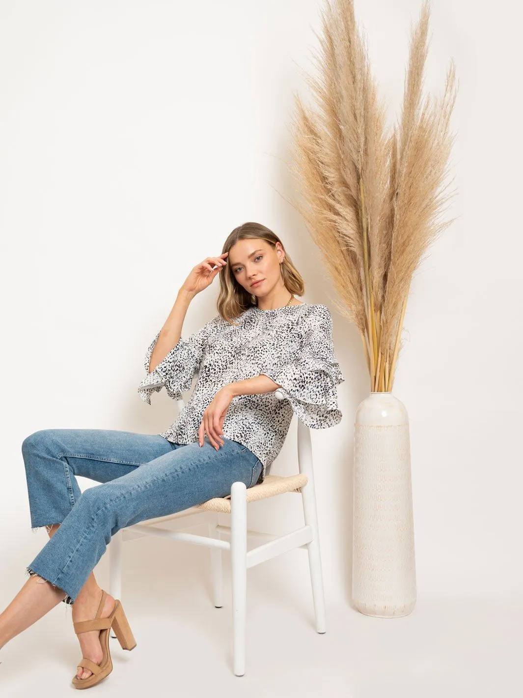 WOMEN'S RUFFLE SLEEVES TOP