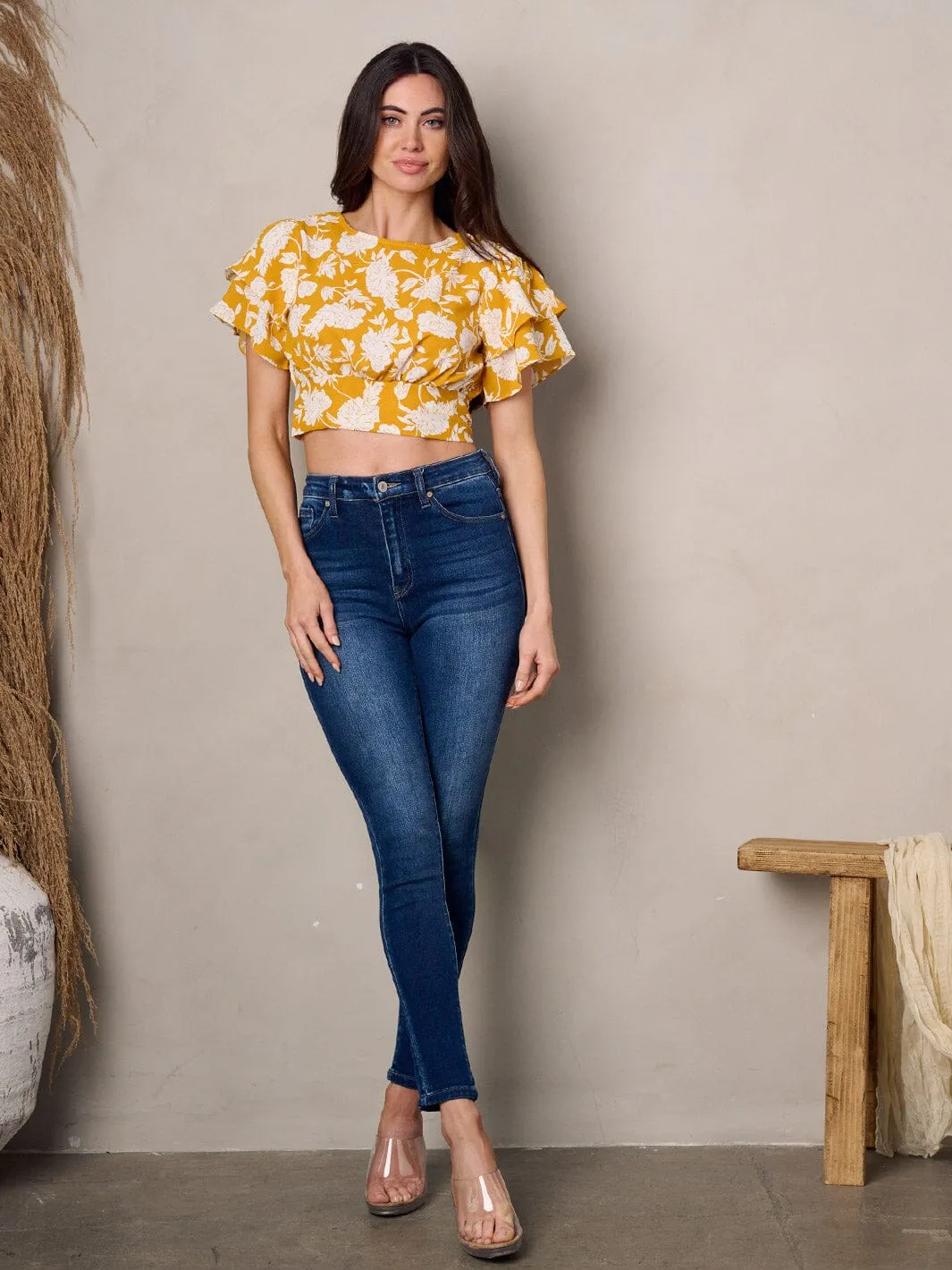 WOMEN'S SHORT RUFFLE SLEEVE OPEN BACK CROP TOP