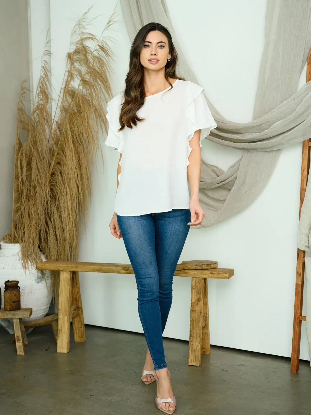 WOMEN'S SHORT SLEEVE RUFFLE TOP