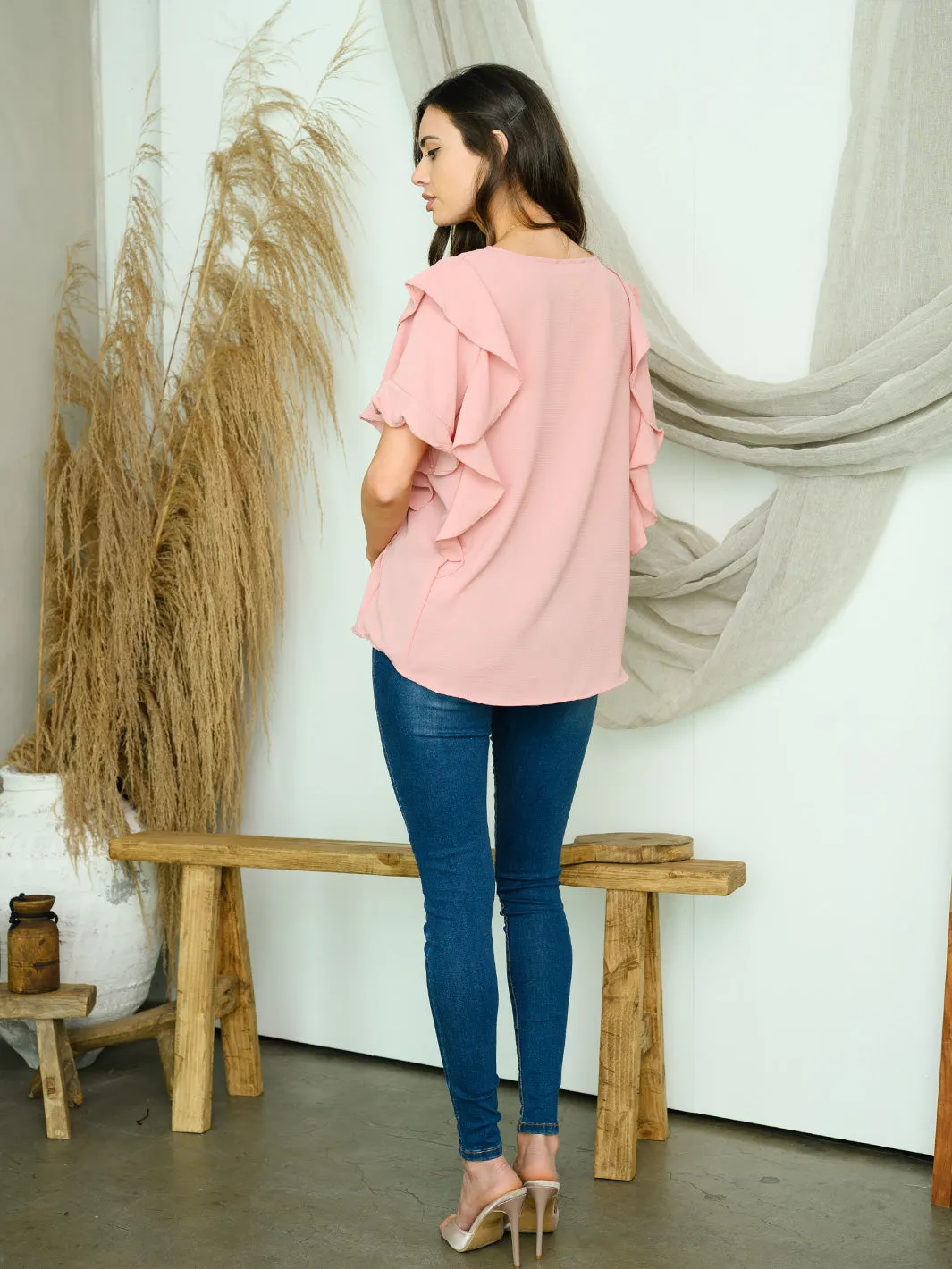 WOMEN'S SHORT SLEEVE RUFFLE TOP
