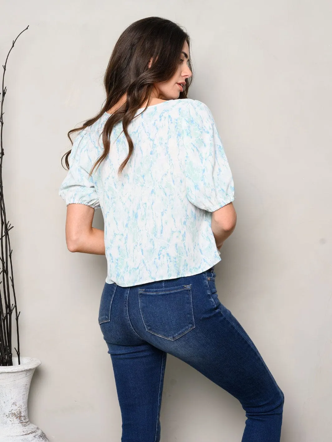 WOMEN'S SHORT SLEEVE TIE DYE SQUARE NECK TOP