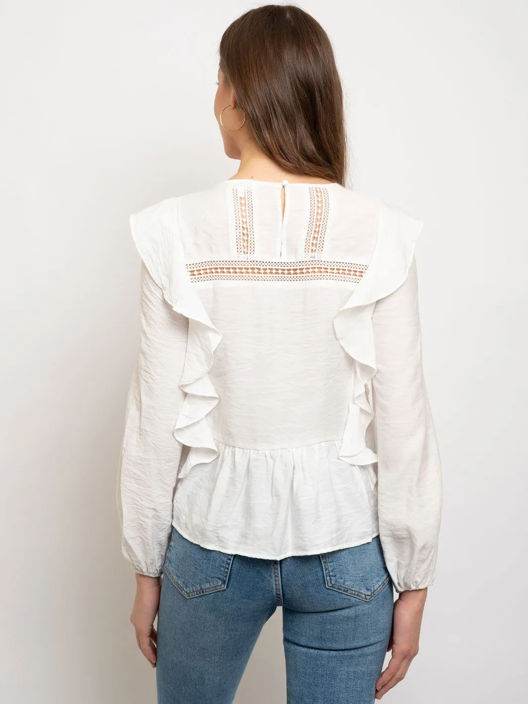 WOMEN'S WHITE LONG SLEEVE RUFFLE TOP